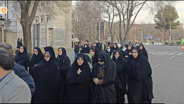 حضور پر شور خانواده ولایتمدار  دانشگاه فرهنگیان آذربایجان شرقی در راهپیمایی محکومیت اغتشاشگران آمریکایی و صهیونیستی  12