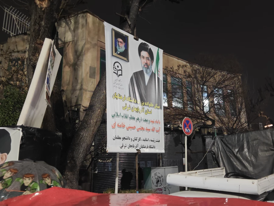 پوشش خبری صدا و سیمای مرکز سهند آذربایجان شرقی از موکب  های دانشگاه فرهنگیان استان آذربایجان شرقی 
 2