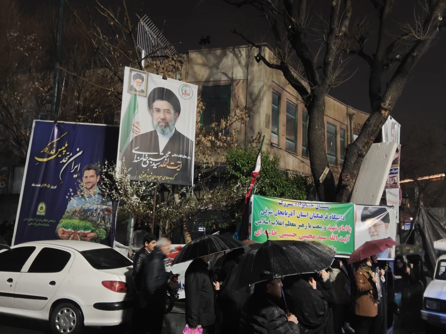 پوشش خبری صدا و سیمای مرکز سهند آذربایجان شرقی از موکب  های دانشگاه فرهنگیان استان آذربایجان شرقی 
 3