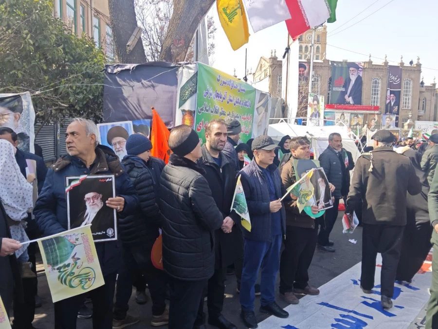 حضور حماسی  خانواده دانشگاه فرهنگیان آذربایجان شرقی در راهپیمایی روز جهانی قدس همزمان با جنگ رمضان  13